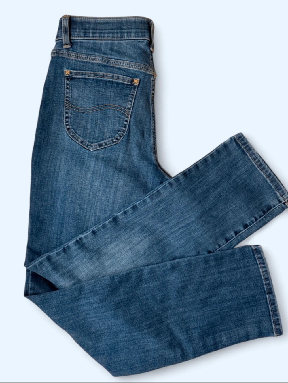 Lee Women’s Straight leg Jean size 8